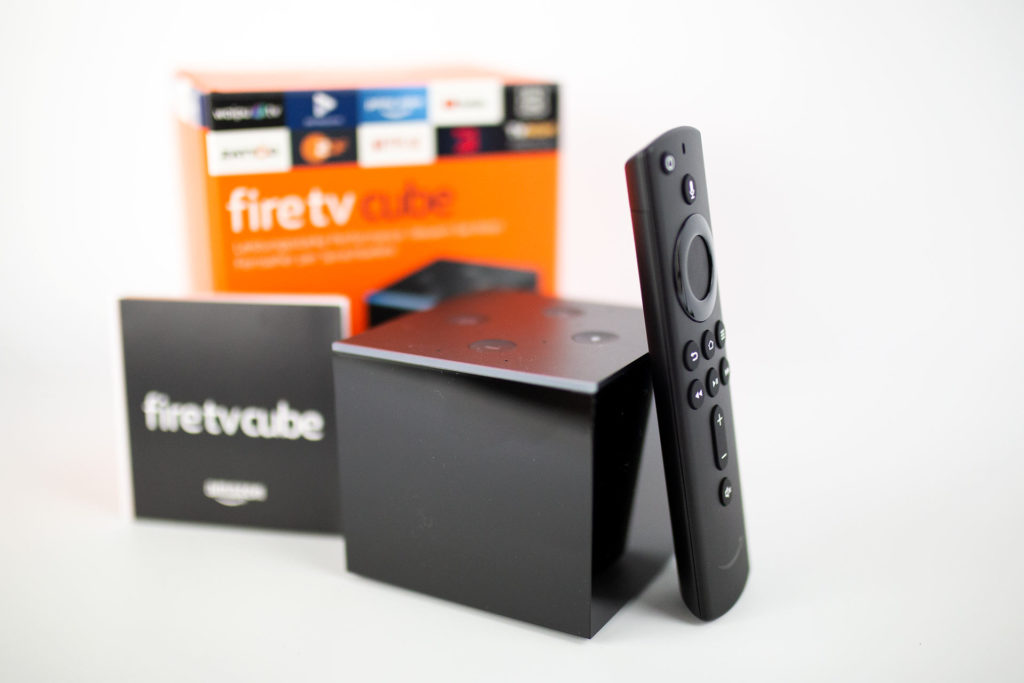 Fire TV Cube mit Alexa Sprachfernebdienung